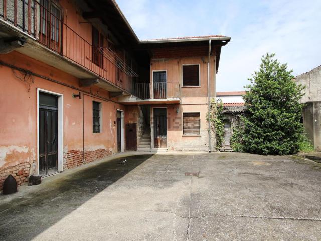 Appartamento in vendita di 81 m² in Via Chiesa, 26