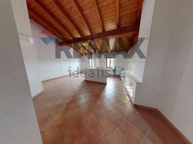 Appartamento in vendita di 81 m² in Via Costanza Baglioni, 50