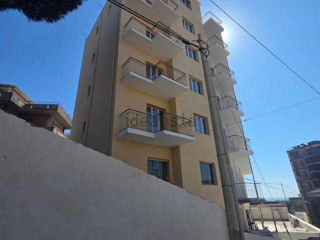 Appartamento in vendita di 81 m² in Via Claudio Claudiano, 8