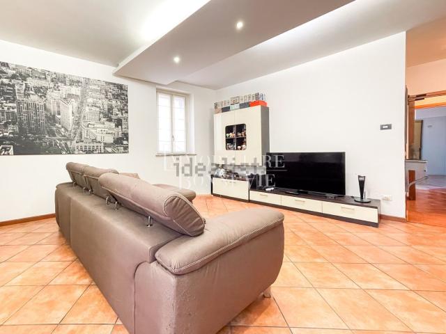 Appartamento in vendita di 81 m² in Via Dante Alighieri