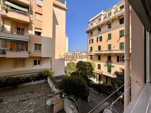 Appartamento in vendita di 81 m² in Via dei Sansone, 4