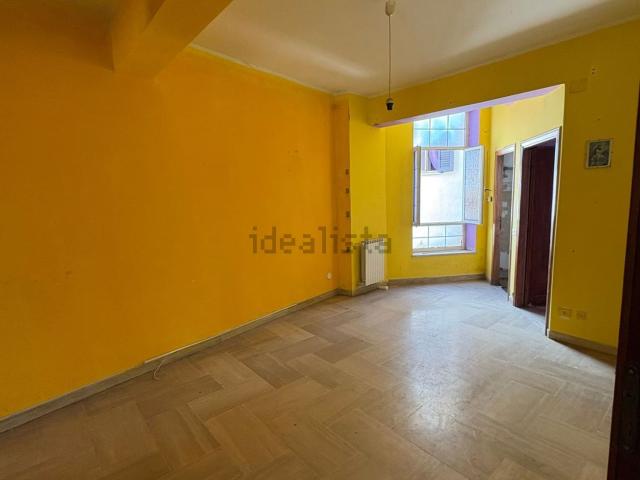 Appartamento in vendita di 81 m² in Via Della Stazione, 20