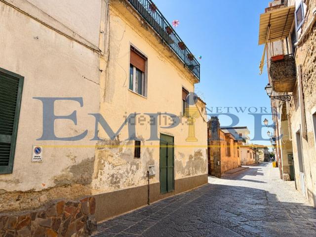 Appartamento in vendita di 81 m² in Via Enrico Toti, 28