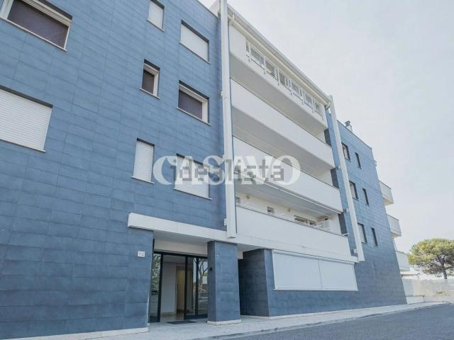 Appartamento in vendita di 81 m² in Via Galla Placidia, 93
