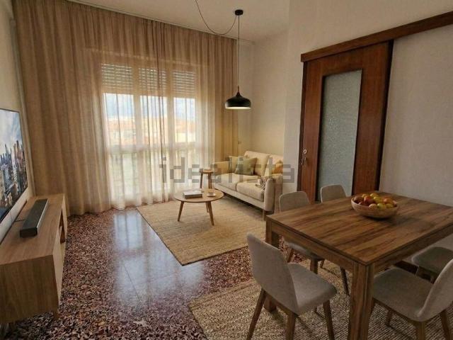 Appartamento in vendita di 81 m² in Via Genova