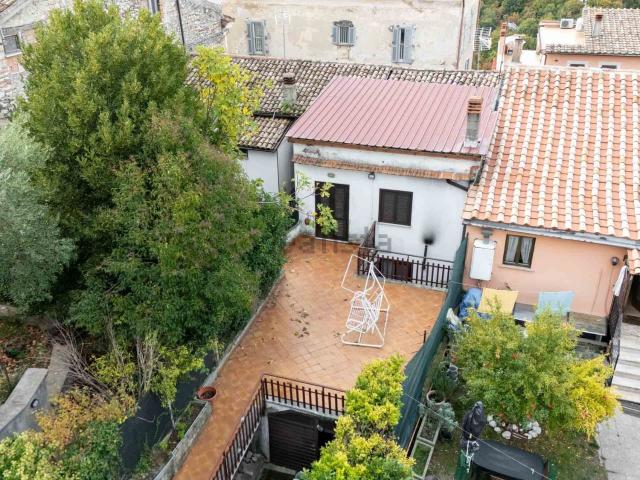 Appartamento in vendita di 81 m² in Via Licinese