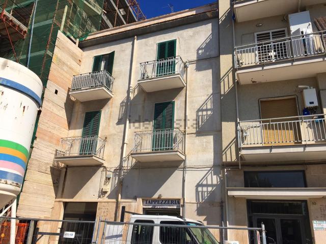 Appartamento in vendita di 81 m² in Via Luca de Samuele Cagnazzi, 8