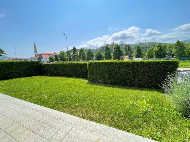 Appartamento in vendita di 81 m² in Via Madonna della Neve, 9