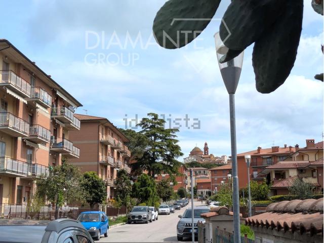 Appartamento in vendita di 81 m² in Via Marzabotto, 2