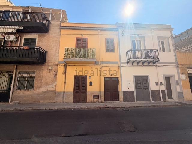 Appartamento in vendita di 81 m² in Via Patti