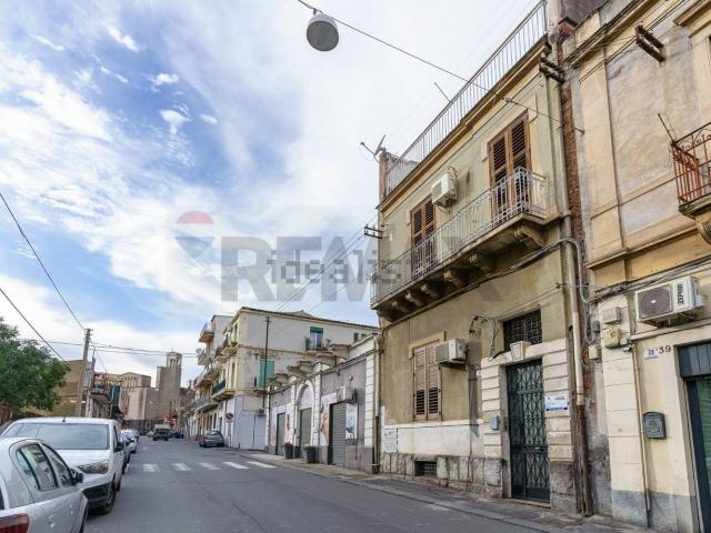 Appartamento in vendita di 81 m² in Via Pietro Novelli, 37