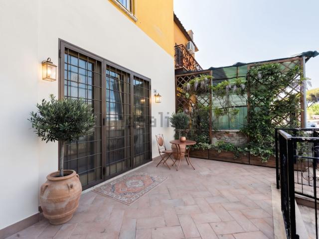 Appartamento in vendita di 81 m² in Via Roma
