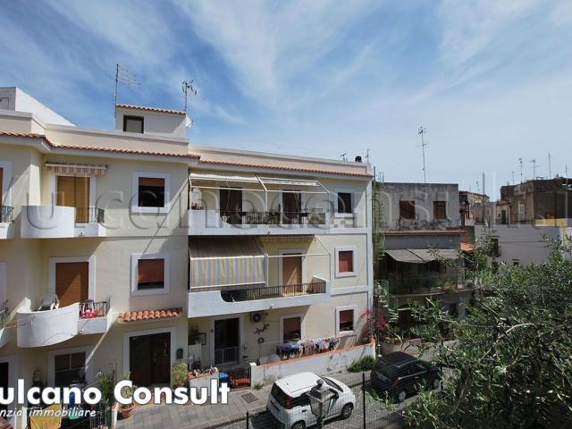 Appartamento in vendita di 81 m² in Via San Anna, 84