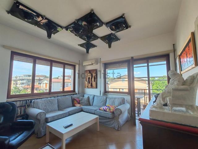 Appartamento in vendita di 81 m² in Via San Leonardo, 408