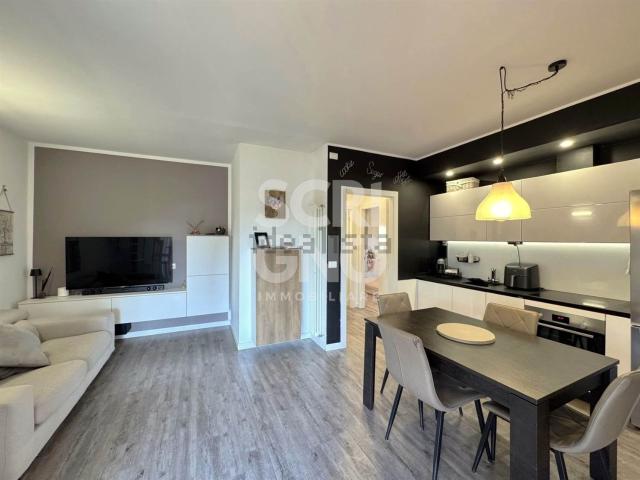 Appartamento in vendita di 103 m² in Via della Filanda