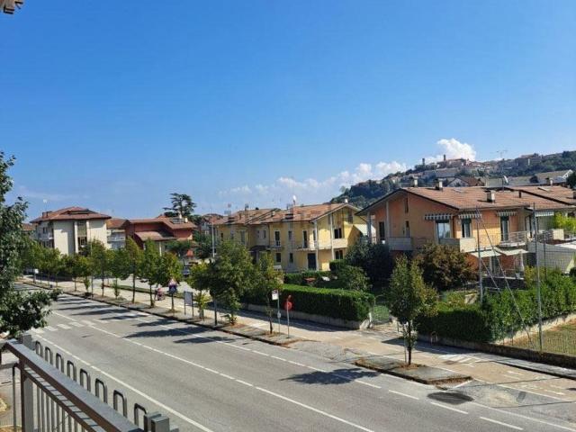 Appartamento in vendita di 82 m² in Corso Alpi
