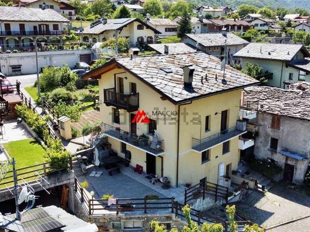 Appartamento in vendita di 82 m² in Località Grange, 4