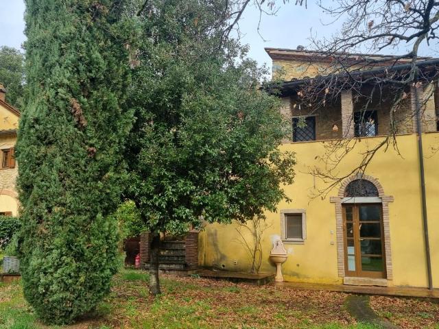 Appartamento in vendita di 82 m² in Località Podere Lo Scopiccio, 58