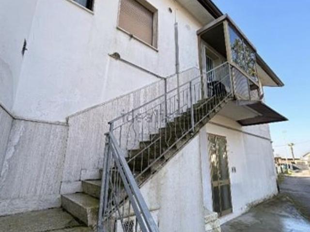 Appartamento in vendita di 82 m² in Strada Provinciale Portogruaro Brussa