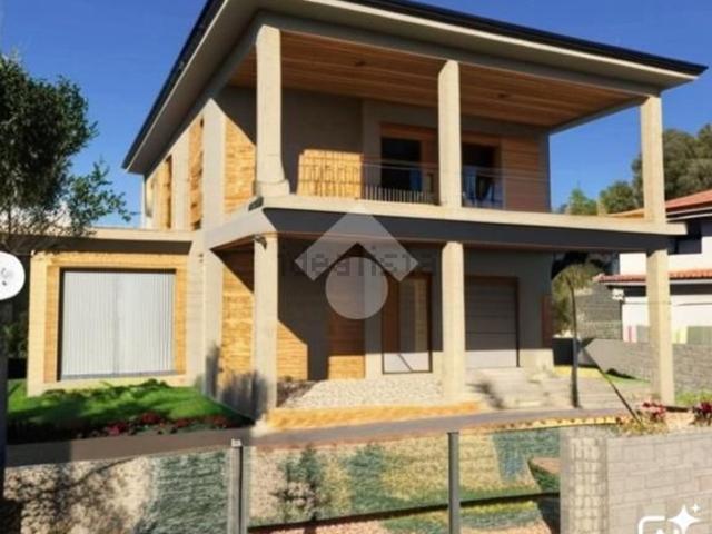 Appartamento in vendita di 82 m² in Strada Statale 106 Jonica, 106