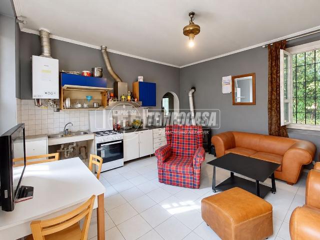 Appartamento in vendita di 82 m² in Via Vittorio Emanuele II, 10