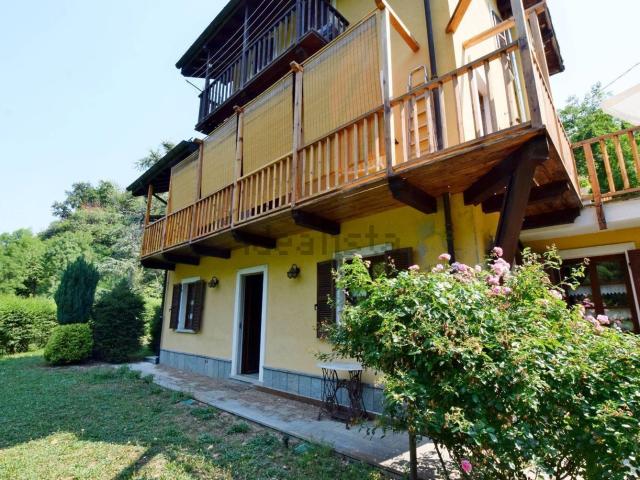 Appartamento in vendita di 82 m² in Via Vittorio Emanuele III
