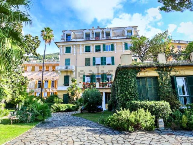 Appartamento in vendita di 82 m² in Via Aurelia, 21