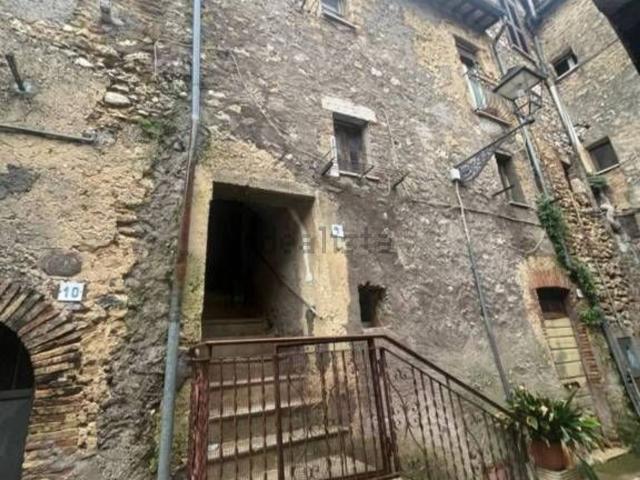 Appartamento in vendita di 82 m² in Via Caggiani, 8
