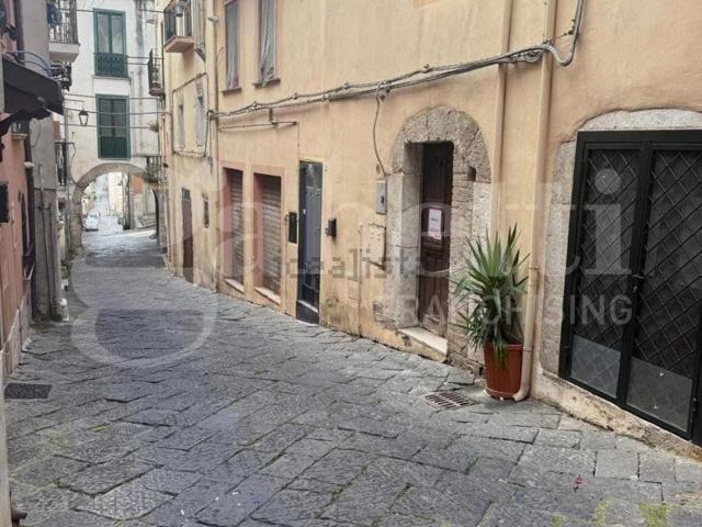 Appartamento in vendita di 82 m² in Via Cavour, 42