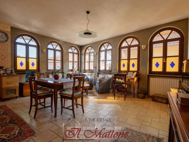 Appartamento in vendita di 82 m² in Via Cesare Battisti, 2