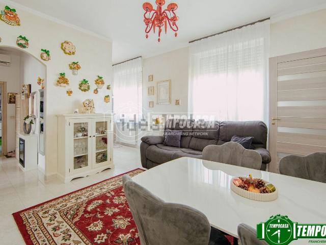 Appartamento in vendita di 82 m² in Via Cipriano Facchinetti