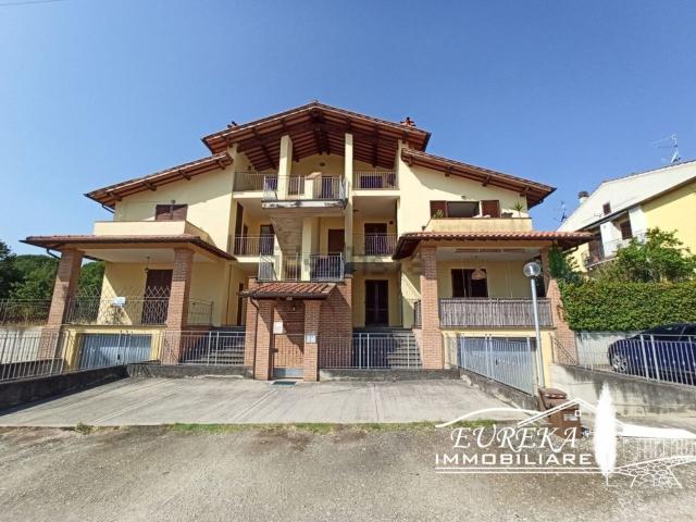 Appartamento in vendita di 82 m² in Via Cristoforo Colombo, 67