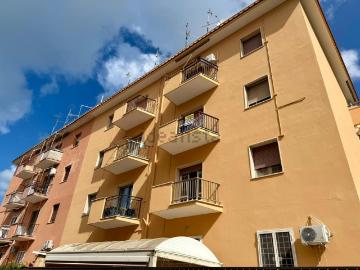 Appartamento in vendita di 82 m² in Via Cristoforo Colombo, 88
