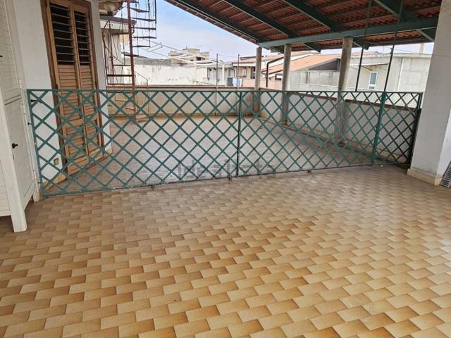 Appartamento in vendita di 82 m² in Via dei Colli, 144