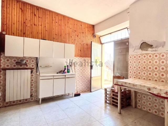 Appartamento in vendita di 82 m² in Via della Tigre, 7