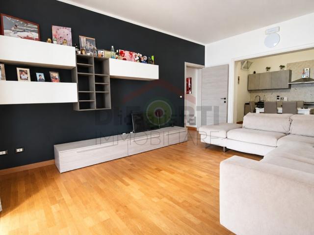 Appartamento in vendita di 82 m² in Via Filippo Turati, 94