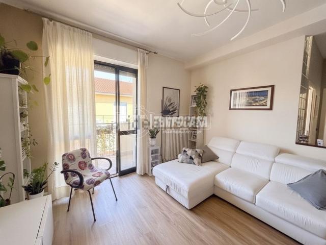 Appartamento in vendita di 82 m² in Via G. B. Viotti, 17