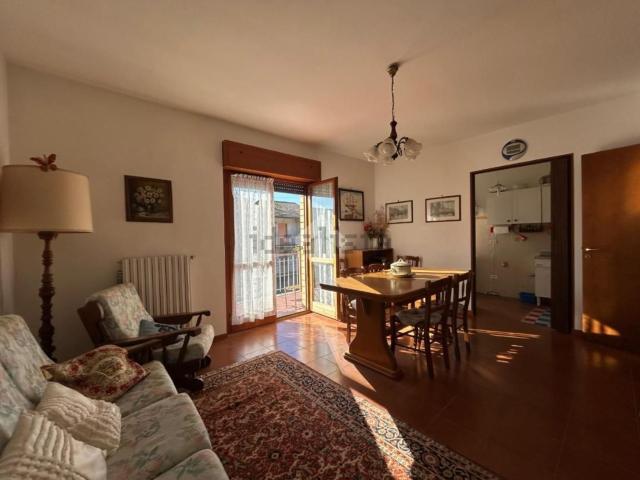 Appartamento in vendita di 82 m² in Via Giovanni Pascoli, 13