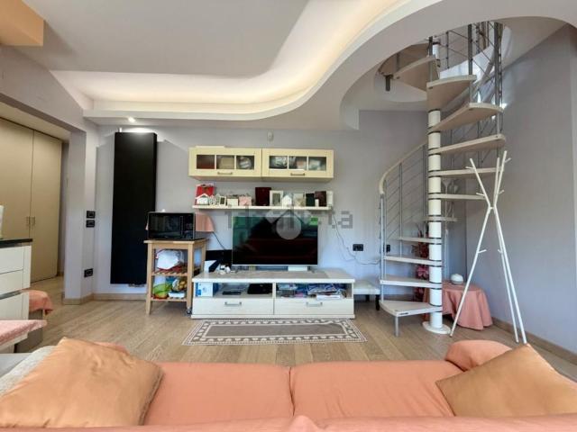 Appartamento in vendita di 82 m² in Via Giuseppe Verdi, 11