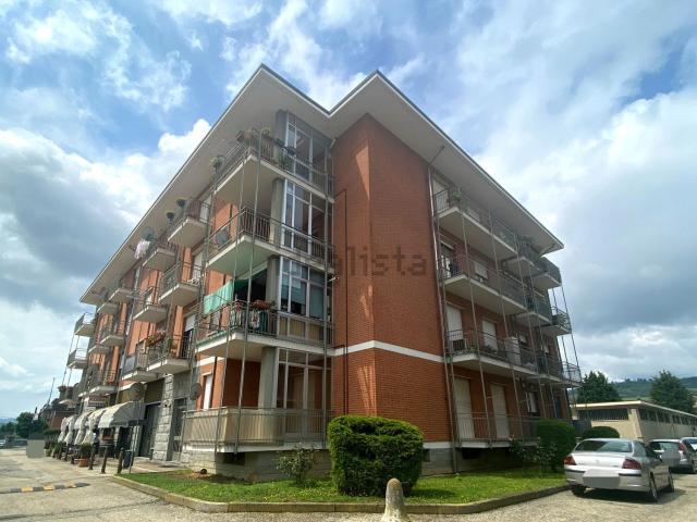 Appartamento in vendita di 82 m² in Via Neive, 61