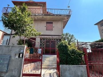 Appartamento in vendita di 82 m² in Via Orsa Minore, 33