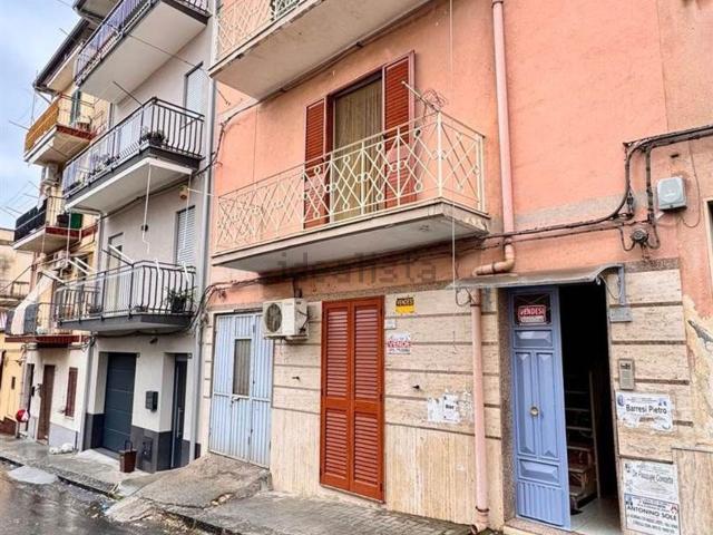 Appartamento in vendita di 82 m² in Via Pillirone, 132