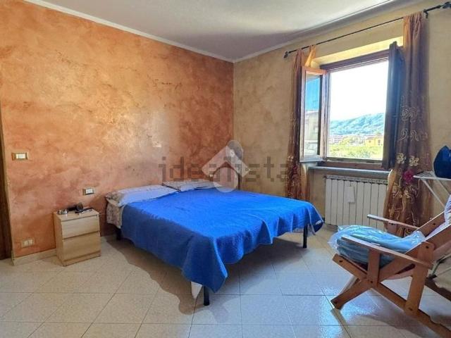 Appartamento in vendita di 82 m² in Via Provinciale di Montalbano, 2