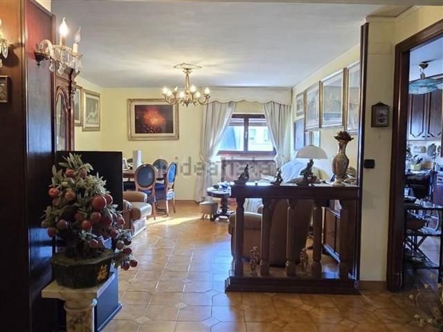 Appartamento in vendita di 82 m² in Via Prospero Alpino