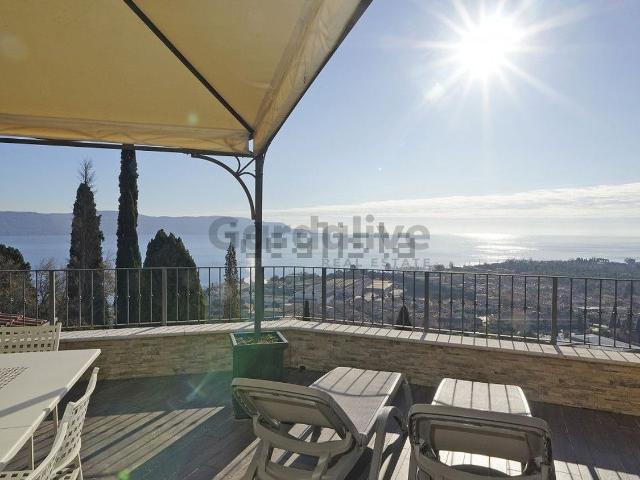 Appartamento in vendita di 82 m² in Via Pulciano Gaino
