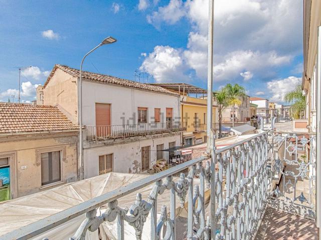 Appartamento in vendita di 82 m² in Via Roma, 16