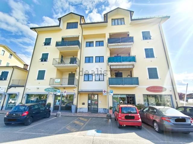 Appartamento in vendita di 82 m² in Via Roma, 104