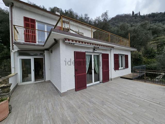 Appartamento in vendita di 82 m² in Via San Maurizio di Monti, 10
