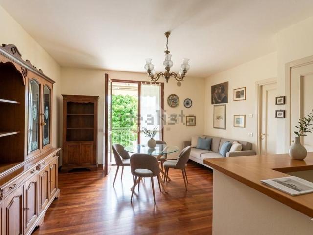 Appartamento in vendita di 82 m² in Viale Giosuè Carducci