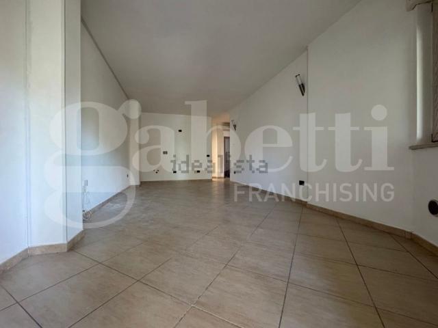 Appartamento in vendita di 82 m² in Viale Giuseppe Grassi, 140
